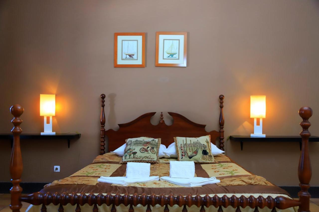 Bella Italia Populo Guest House Ponta Delgada Eksteriør billede